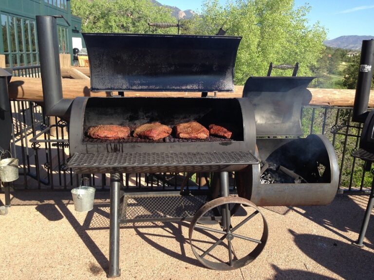 4 Types of Outdoor Smokers and How to Choose the Right One Compare