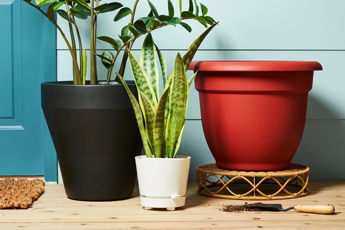 3 different plant pots
