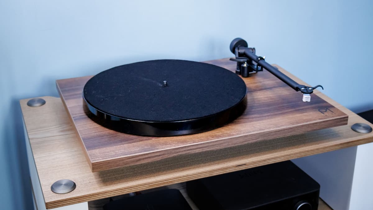 turntable-music-sound