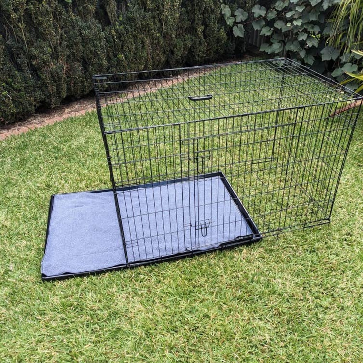 Extra Extra Large Collapsible Dog Crate – 48”