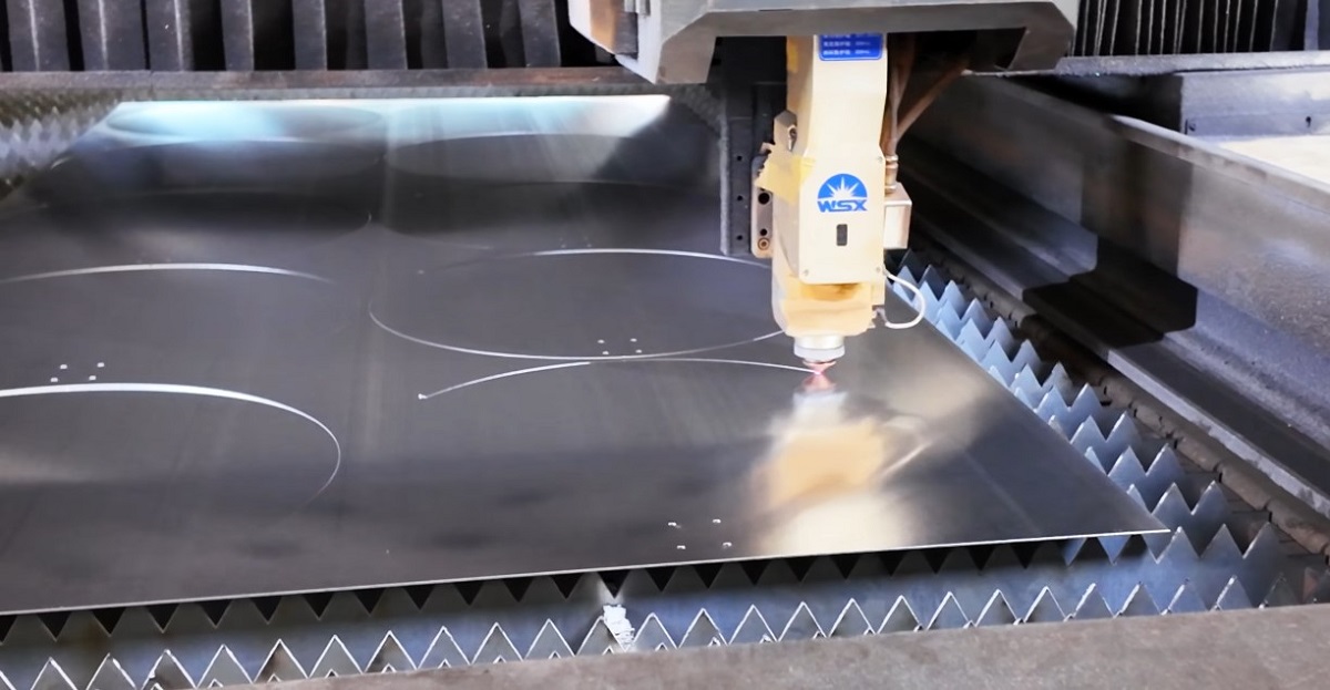 Cutting metal